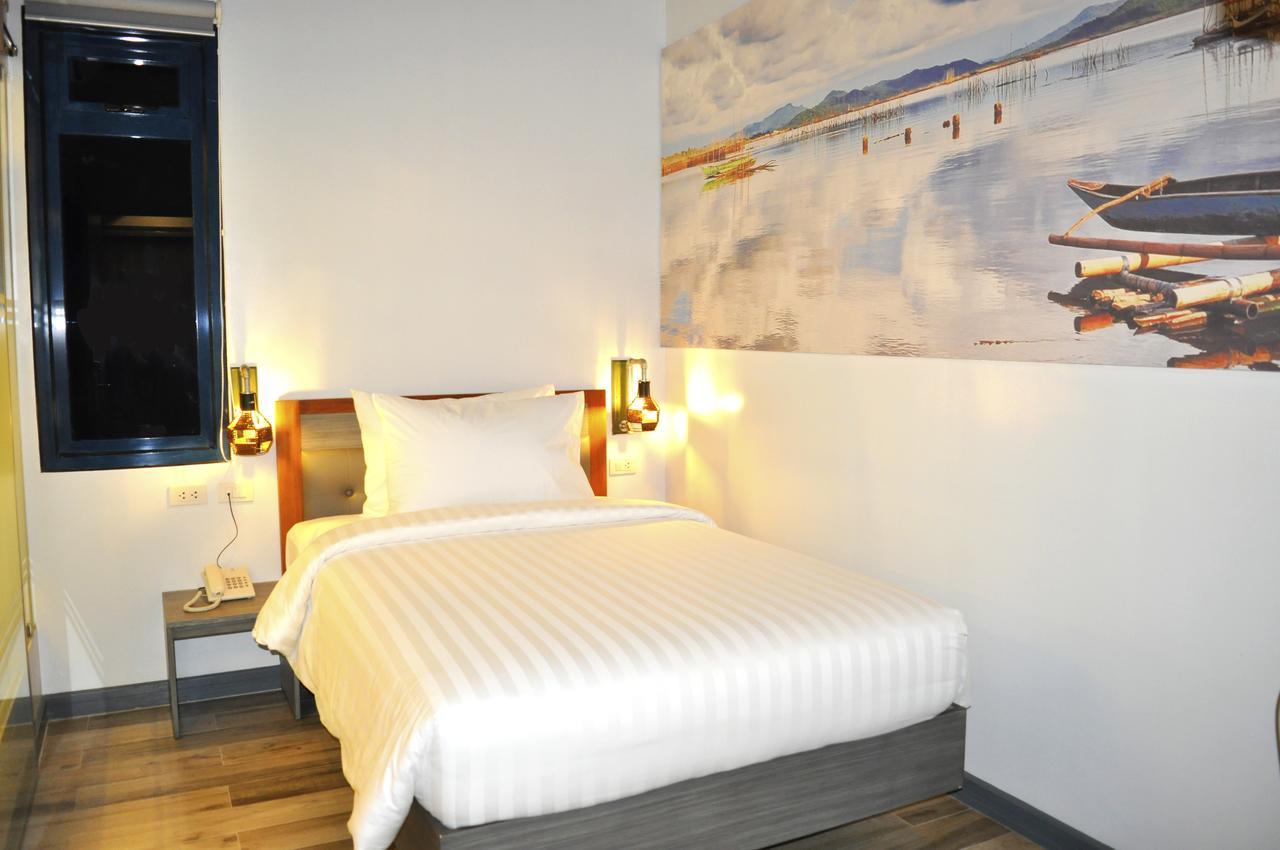 Gq Plaza Hotell Kalibo Exteriör bild