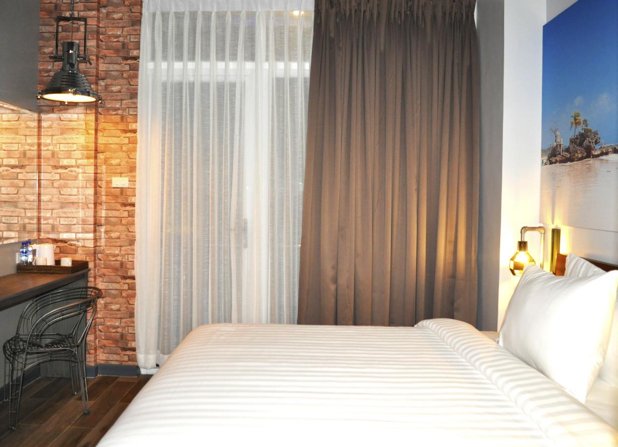 Gq Plaza Hotell Kalibo Exteriör bild